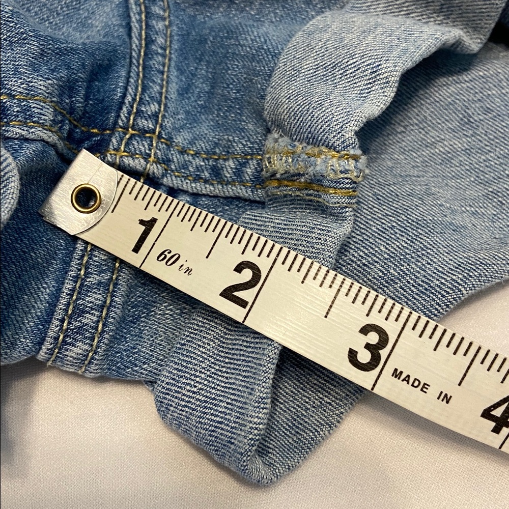 Hollister Short Short Low Rise Junior Size 15 Cuffed Hem Y2K Retro - Picture 9 of 9